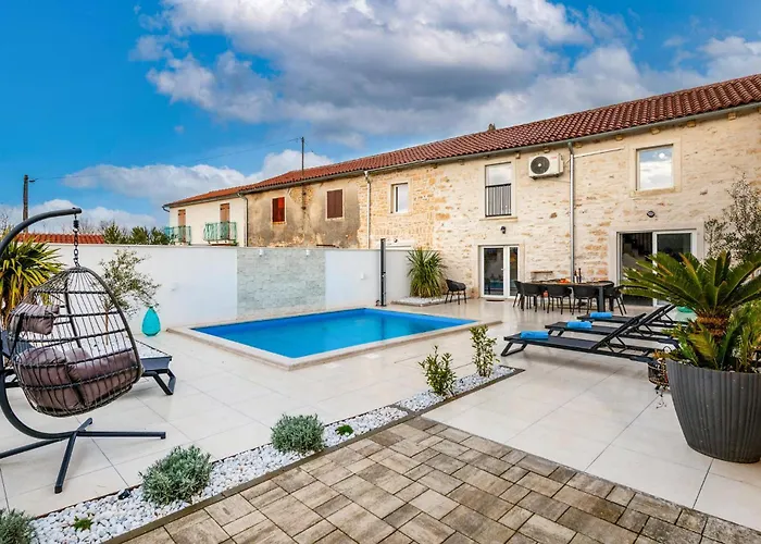 Lovely In With Kitchen Vakantiehuis Vidulini